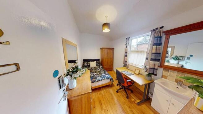 122-Portland-Road-09022025_154727