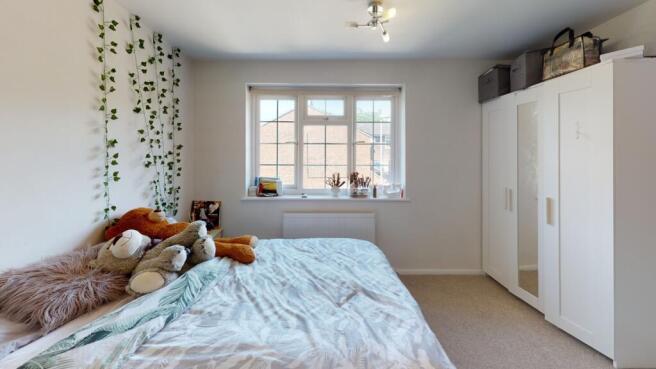 25-Bluecoat-Close-Bedroom (2)
