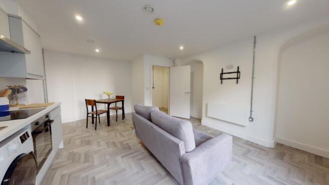 Plumptre-Court-F1-04062023_111559