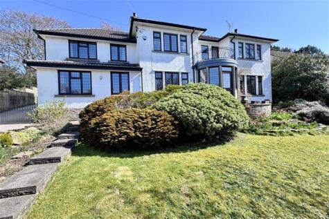 Royle Avenue, Glossop