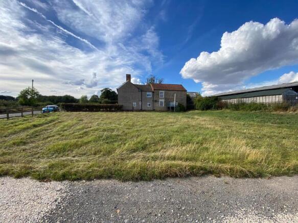 Farmhouse & Cottage