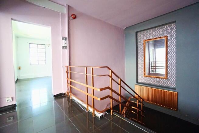 First Floor Landing/Reception