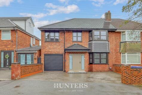 Worcester Road, Middleton, Manchester