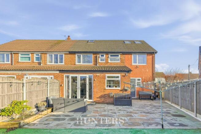 155 Mossway (40).jpg