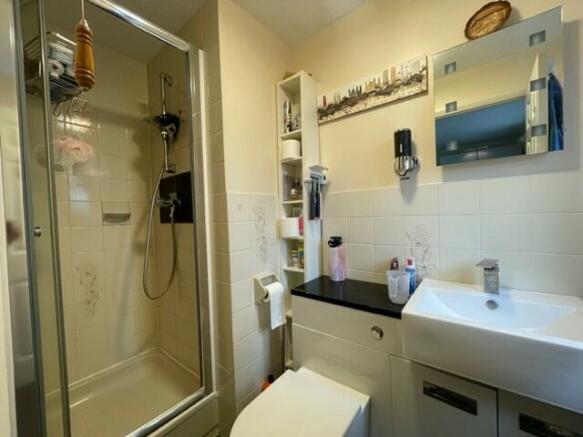 En-suite Bathroom