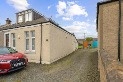 Dunfermline Road, Cowdenbeath, KY4