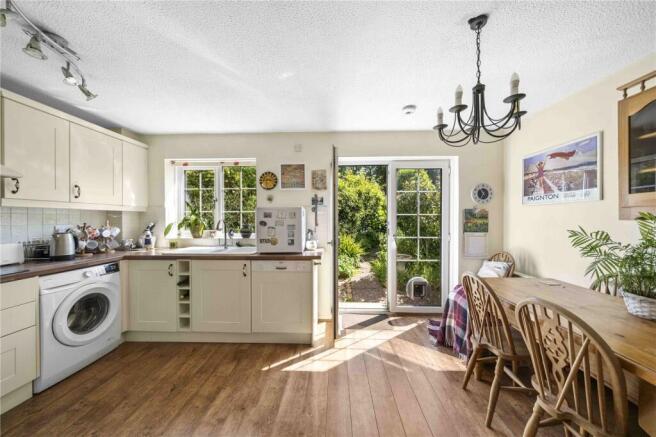 Kitchen 1