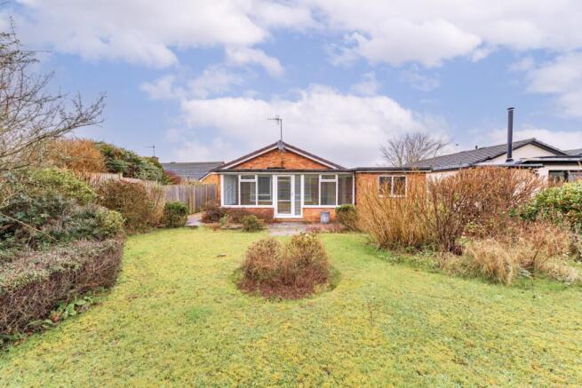 17-18 Bracken Ave Overstrand-17 T202503271018.jpg