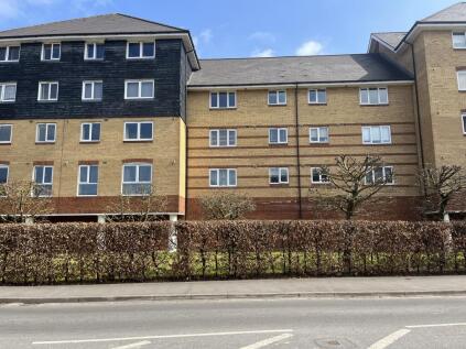 Flat 19, Scotney Gardens, St. Peters Street, Maidstone, Kent ME16 0GR