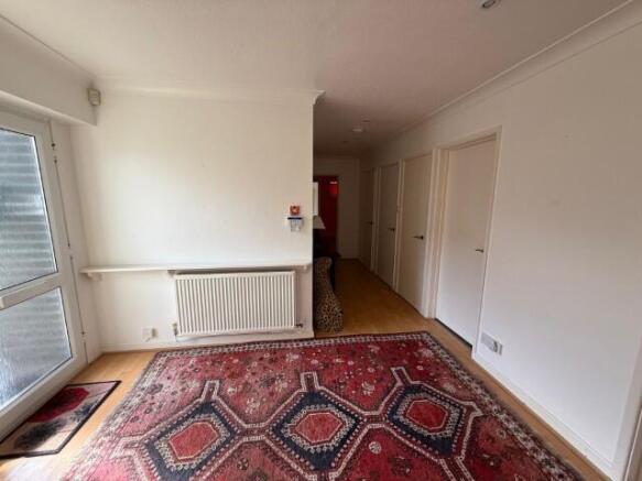 Hallway  Small  T202504161204.jpg