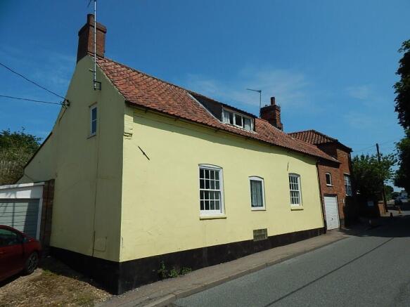 2  Medium  T202508071430.jpg