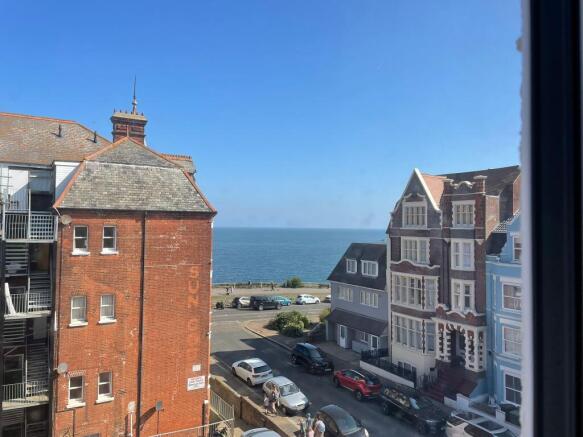 20250815 094442000 IOS 4 T202508151826.jpg