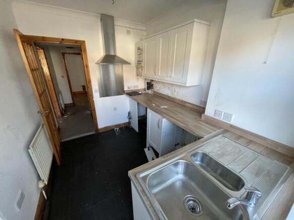 3 Medium T202511031206.jpg