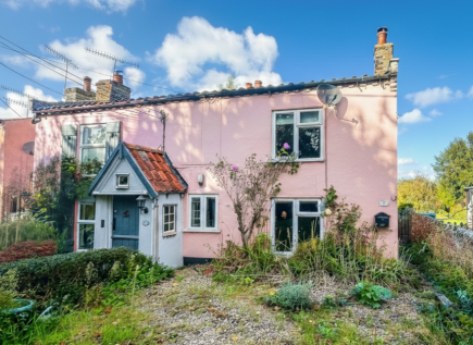 1 Stone Cottages, Mill Street, Middleton, Saxmundham IP17 3NG