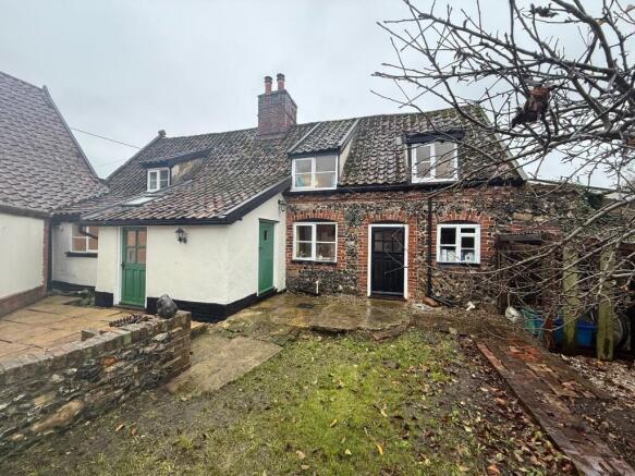 1  Medium  T202511141717.jpg