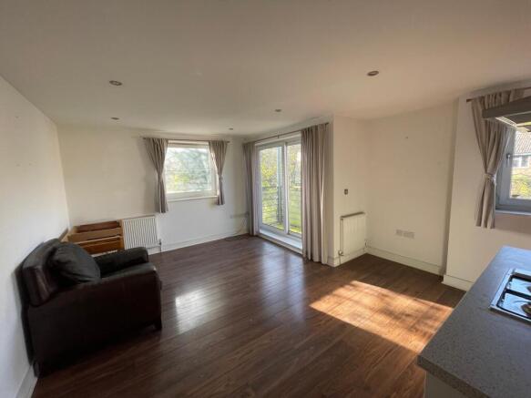 WhatsApp Image 2025-11-17 At 14.02.24 C483ce5c T202511171415.jpg