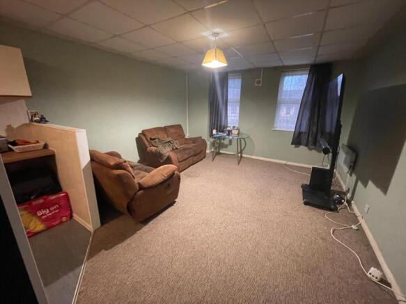 WhatsApp Image 2025-11-20 At 16.24.55 Ba247f23 T202511201644.jpg