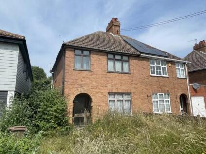 23 Spriteshall Lane, Trimley St. Mary, Felixstowe, Suffolk IP11 9QY