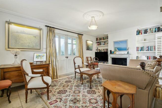 The Avenue, W4 - FOR SALE