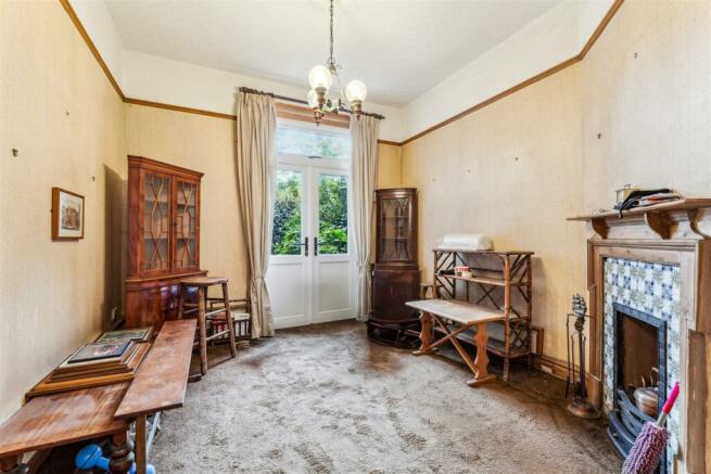 Flanders Road, W4 - FOR SALE