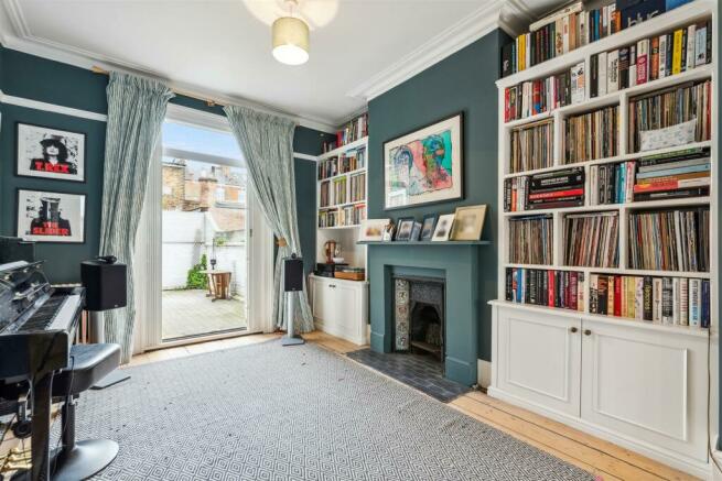 Elliott Road, W4 - FOR SALE