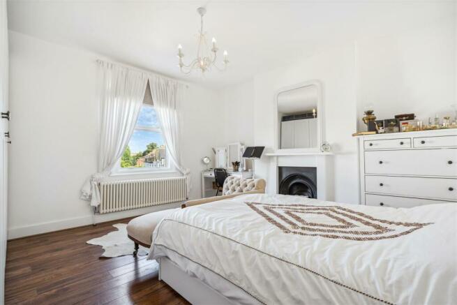 Marlborough Road, W4 - FOR SALE