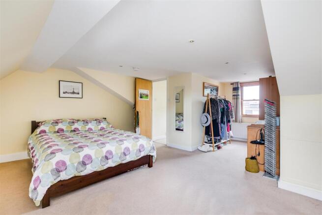 Brackley Road, W4 - FOR SALE