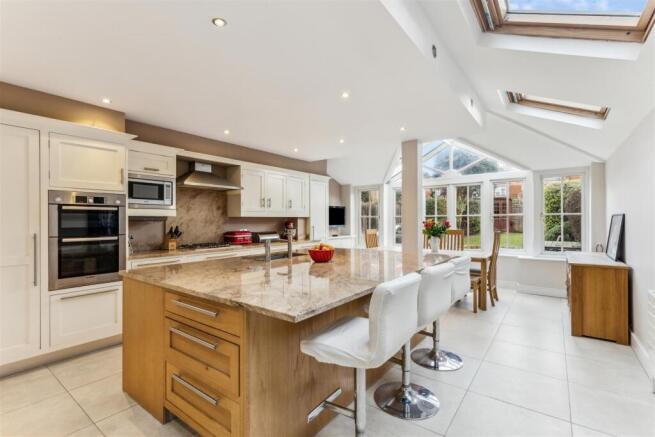 Gainsborough Road, W4 - FOR SALE