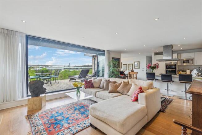 Chiswick High Road, W4 - FOR SALE