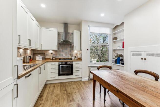 Sutton Court, W4 - FOR SALE