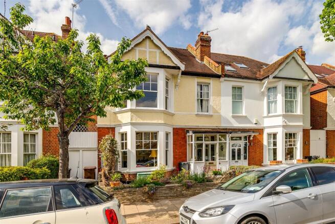 Hadley Gardens, W4 - FOR SALE