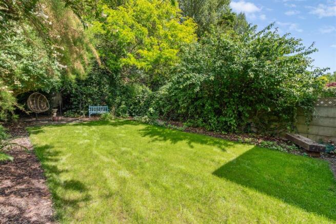 Staveley Road, W4 - FOR SALE