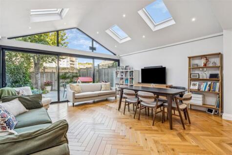 Greenend Road, London, W4