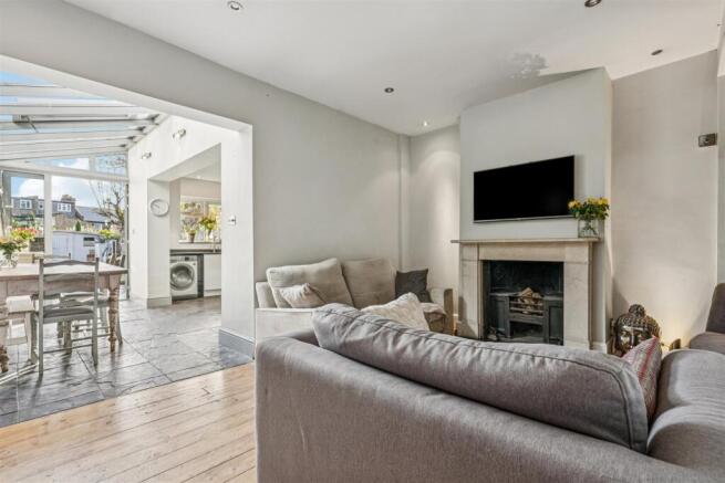 FOR SALE - Spring Grove, W4