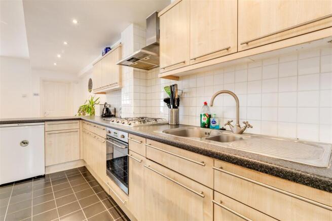 Linden Gardens, 26a-21.jpg