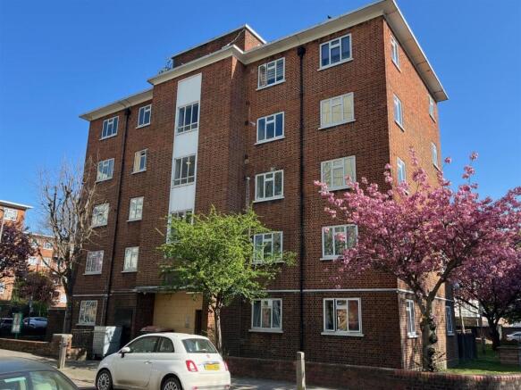 Exterior, Ravenet Court, Eden Harper SW11