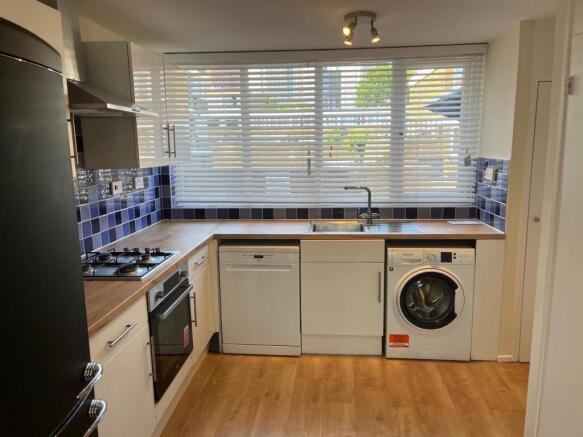 Kitchen, Coney Way, Eden Harper SW8