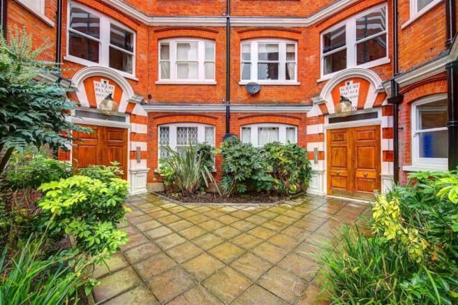 Albert Palace Mansions, Battersea