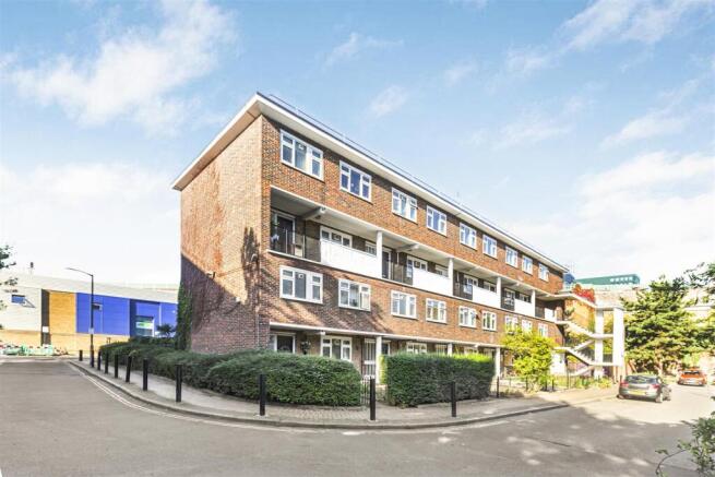 Eden_harper- woods_house-sw8__14_.jpg