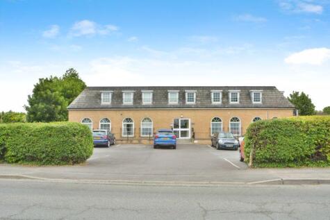 Longwood Court, Cirencester, Gloucestershire.