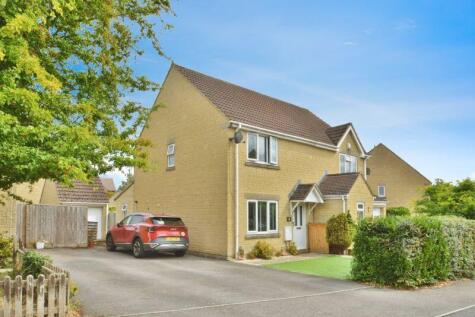 Drift Way, Cirencester, Gloucestershire