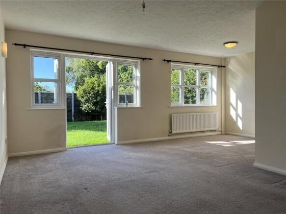 Sitting/Dining Room