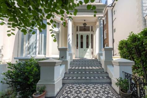Belsize Park Gardens, London, NW3