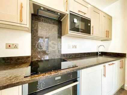 Archway Road, London, N6