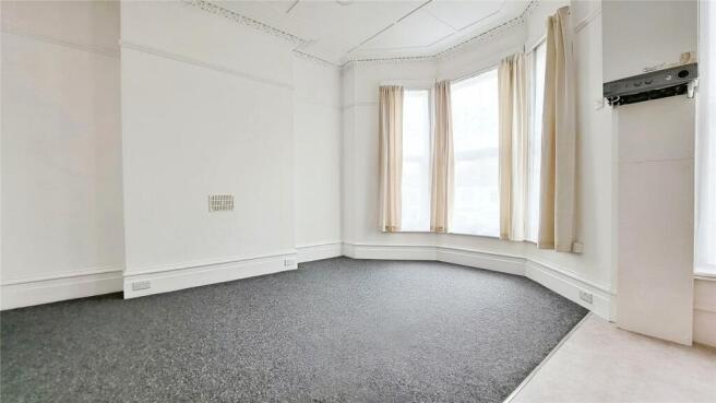 Living Room/Kitchen