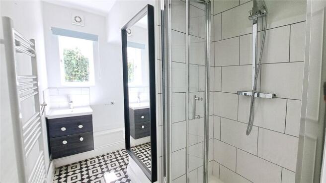 Shower Room/Wc