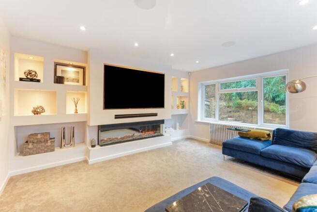 85564_4-Weald-Way...