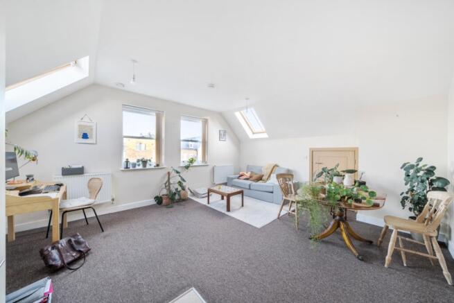 1383432-2-692720a...