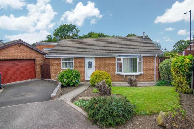 3 bedroom detached bungalow for sale in Church Green, Wath-upon-Dearne ...