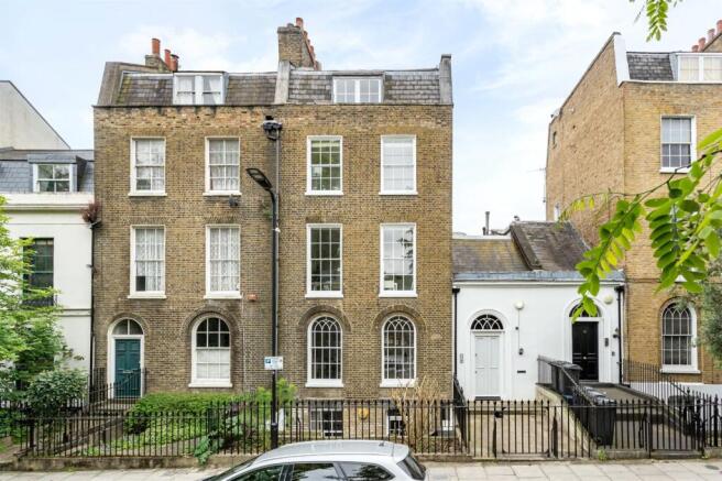 Clapton Square, E5